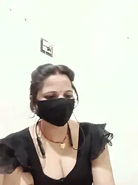 Karishma_bhabi3 live