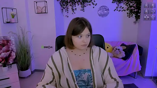 nikole_kitt live