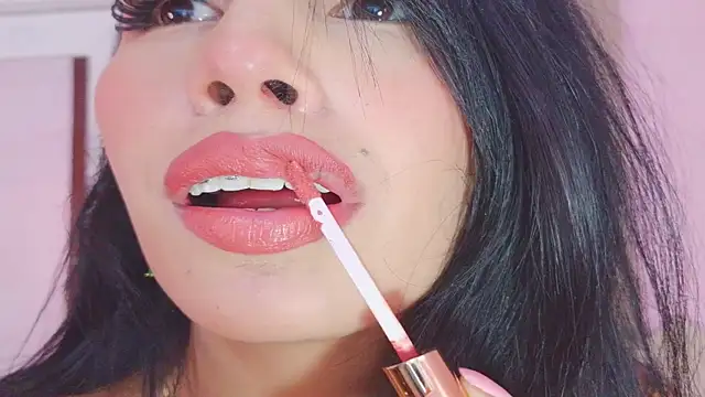 Miss_Charlottet live
