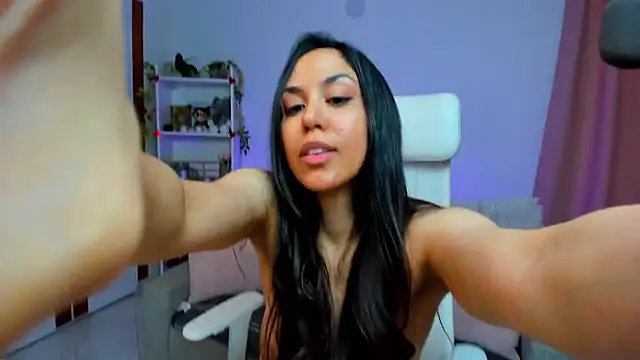 VenusIslove live