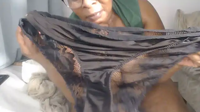 Lucia-boobs live