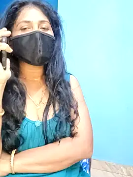 tamil_sarah live