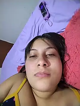 esmeralda_jadees live