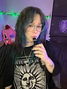 MaddisonHaas live