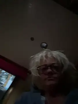 ladyboatlady live