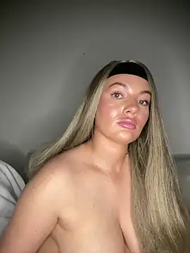 little_lola_x live