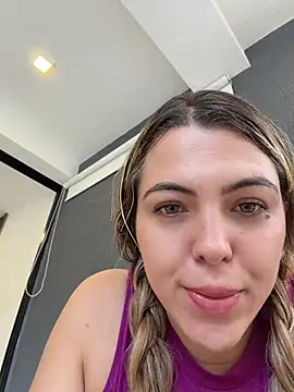 camila_vanucci- live