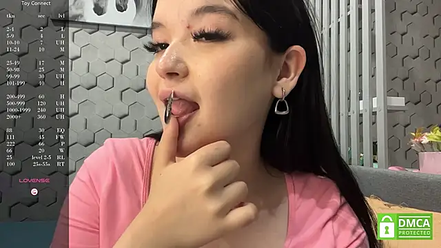 NikiGrandberry live