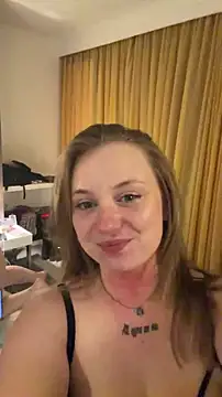 YumiLux live