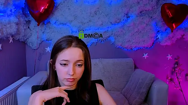 chloe_ley live