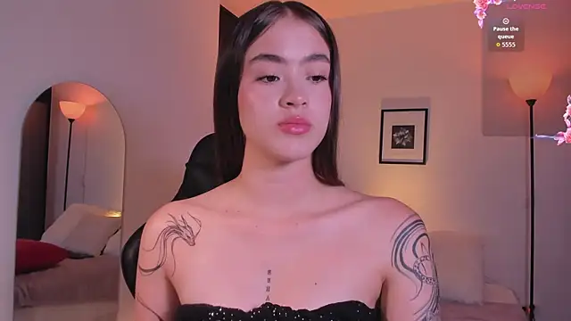 LizzyColins live