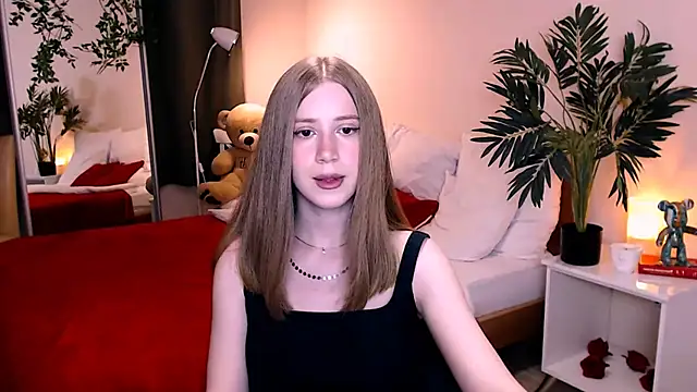 cheeky_chick live