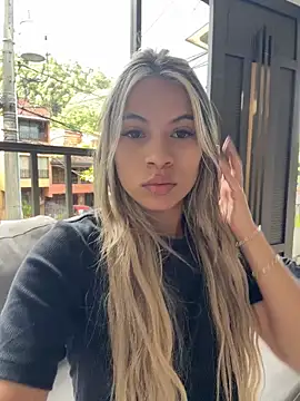 Mia_Rosee1 live