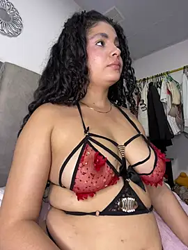 Yassy_11 live