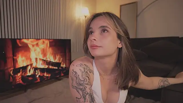 Bella_Alita live