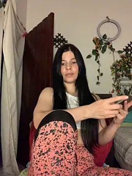 Estefani_32 live