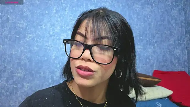 Malia_fox live