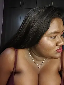 horny_diana live