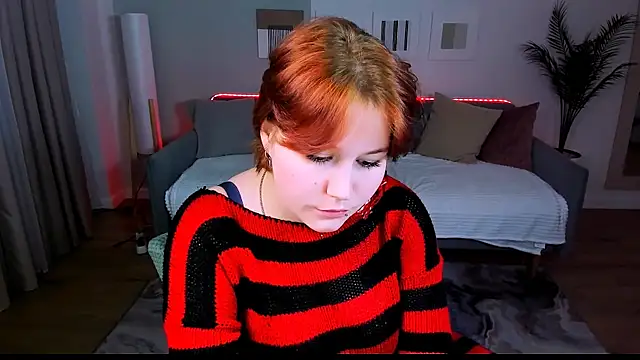 MiaLacrice live