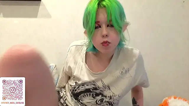 LittleKittenStar profile