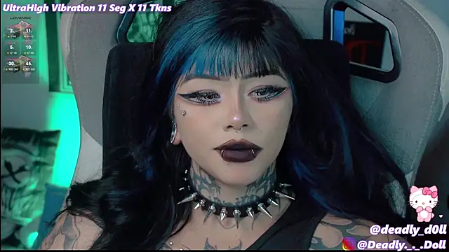 Deadly_Doll live