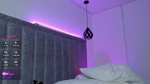 Bella18__ live