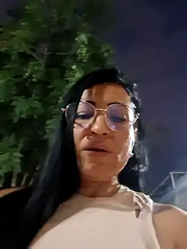 maturexxxnaughty live