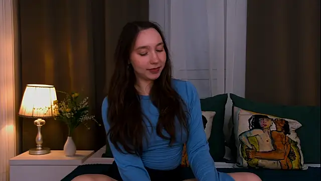 Suzaneey live