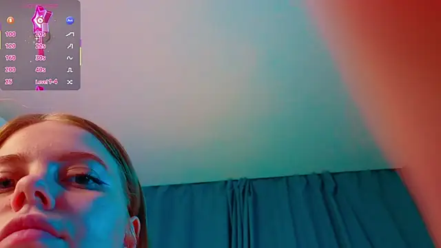 RebeccaCruz live