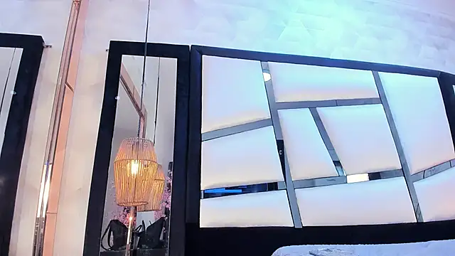 TessaCooper1 live