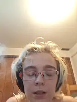 Little_Miss_Needy live