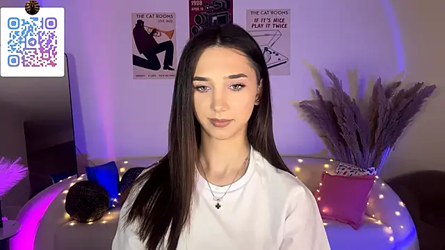 LinaMour live