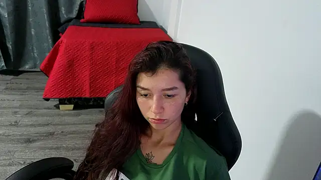 Skinny_queen_20 live