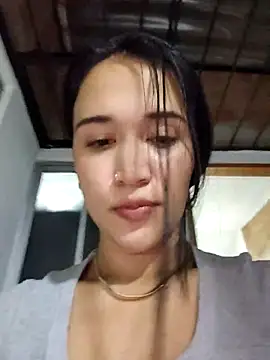 DaniRivers_ live