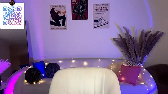 LinaMour live