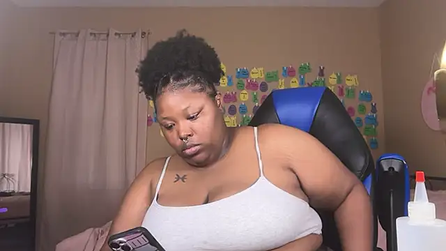 Chocolatebunnyxx96 live