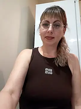 Kitty-MEOWW live