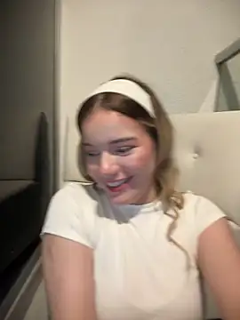 NicoleCut profile