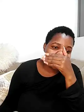 ChubbyBitch26 live