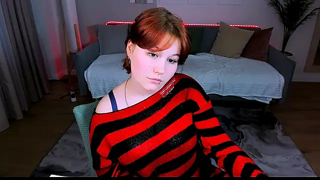 MiaLacrice live