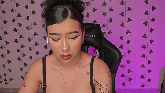 Liaaa_1 live
