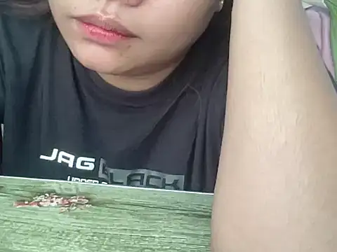 Mysterious_Seraphina live