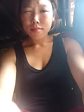 Ngocmi909 live