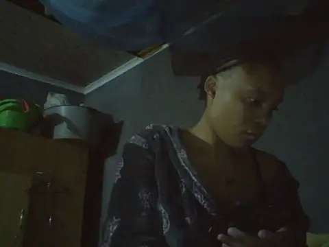 Girl_Serenity live