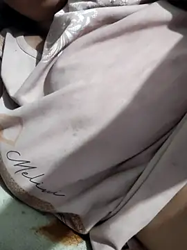 Hot_indian_Milf live