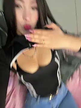 Itze_Mua live