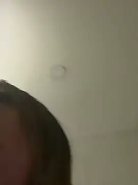 MaddyStonee_ live