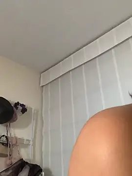 LilithMonetthe live