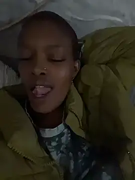 Fancy_Face28 live