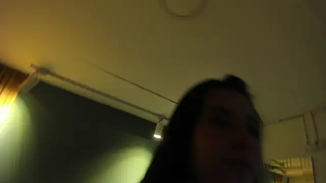 SkyCollins live